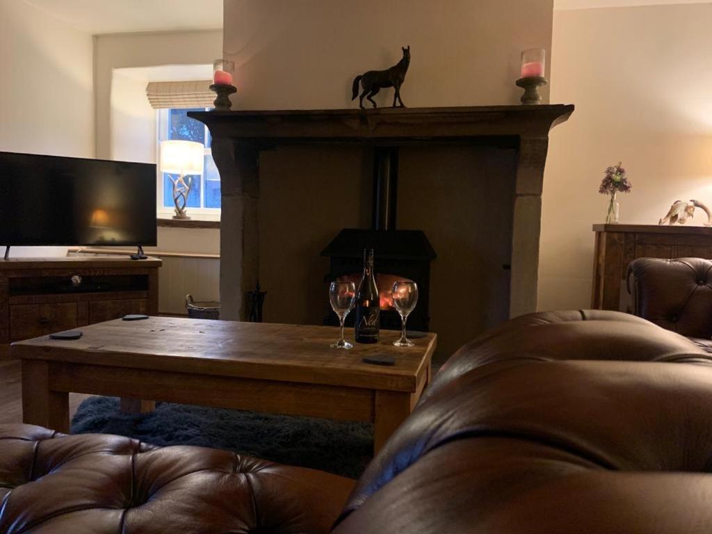 5 Star Cottage On The Green With Log Burner - Dog Friendly Austwick Exterior photo