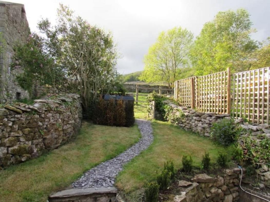 5 Star Cottage On The Green With Log Burner - Dog Friendly Austwick Exterior photo