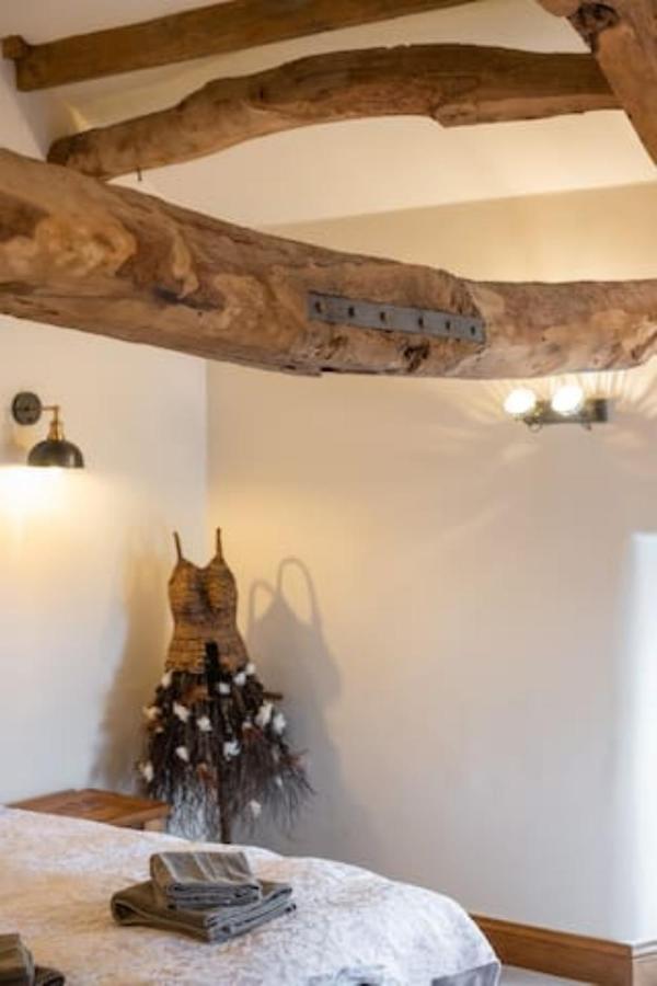 5 Star Cottage On The Green With Log Burner - Dog Friendly Austwick Exterior photo